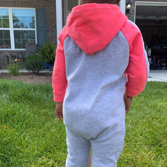Baby girl Puma jumpsuit! - Picture 2 of 3